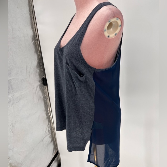 EUC Las Pepas High-Low Tank Top - Picture 3 of 10